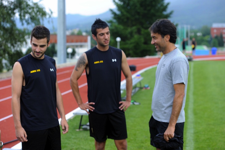axeimastos
